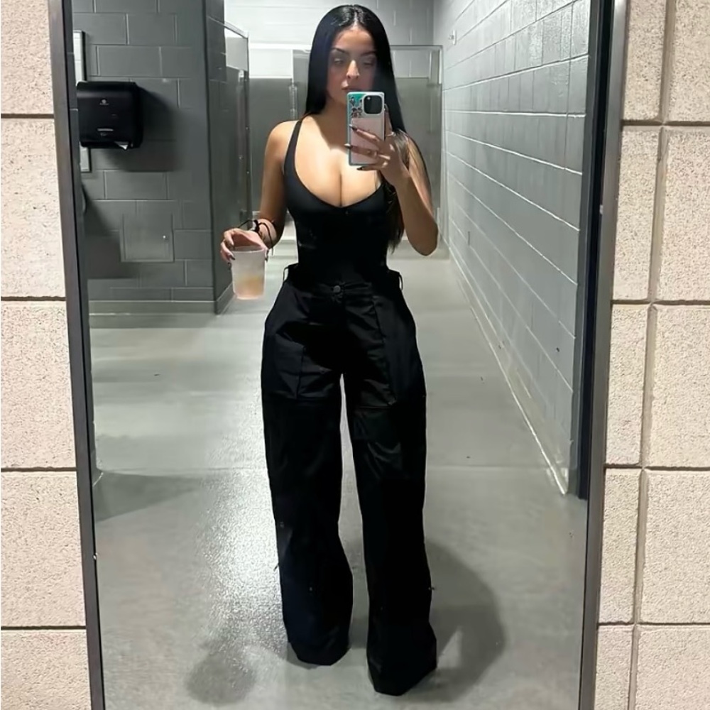 KHY Black Cargo Pants NWT